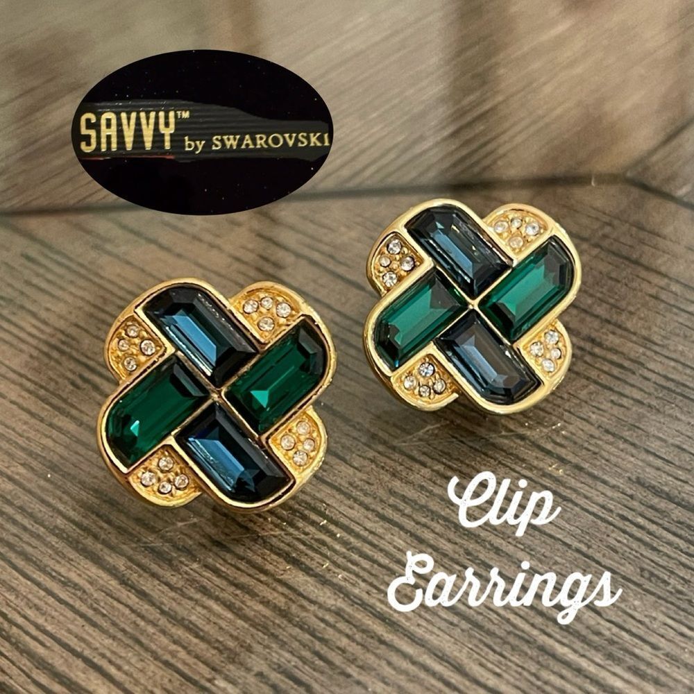 Swarovski Crystal Fancy Cut Emerald Green & Blue Gems Flower Shape Clip Earrings